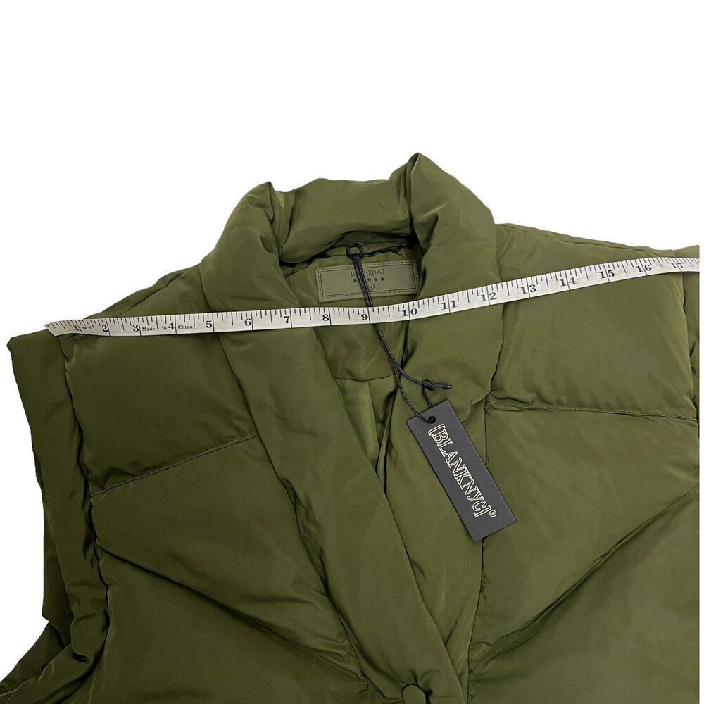 Blank NYC Vest Womens XS Green Quilted Snap Button Shawl V-neck Gorpcore Puffer - Picture 9 of 16